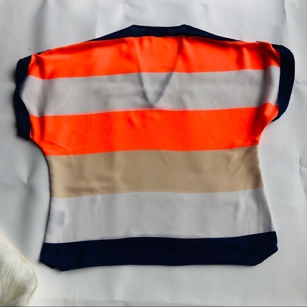 CURe• Bright Color Loose Fit Top - Picture 3 of 7